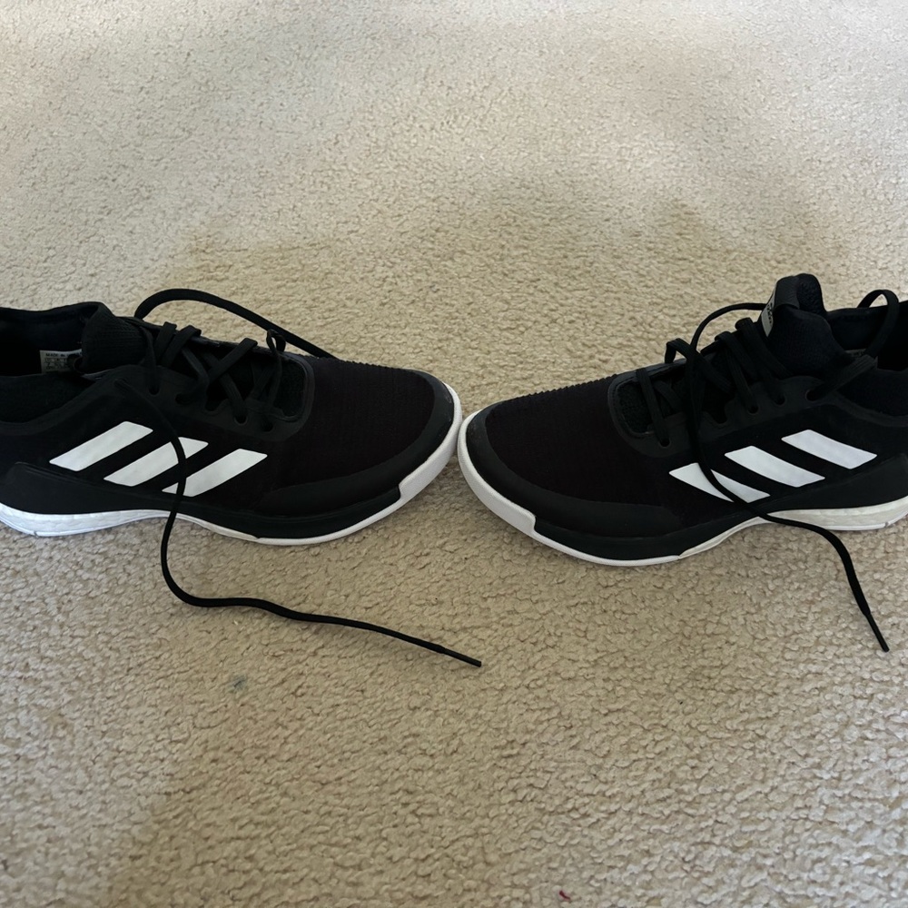 Adidas’s volleyball shoes sz. 7